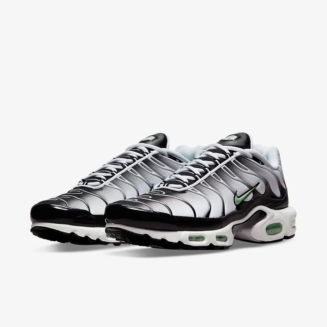 Nike Nike Air Max Plus White/Black Green Sneakers White - 1