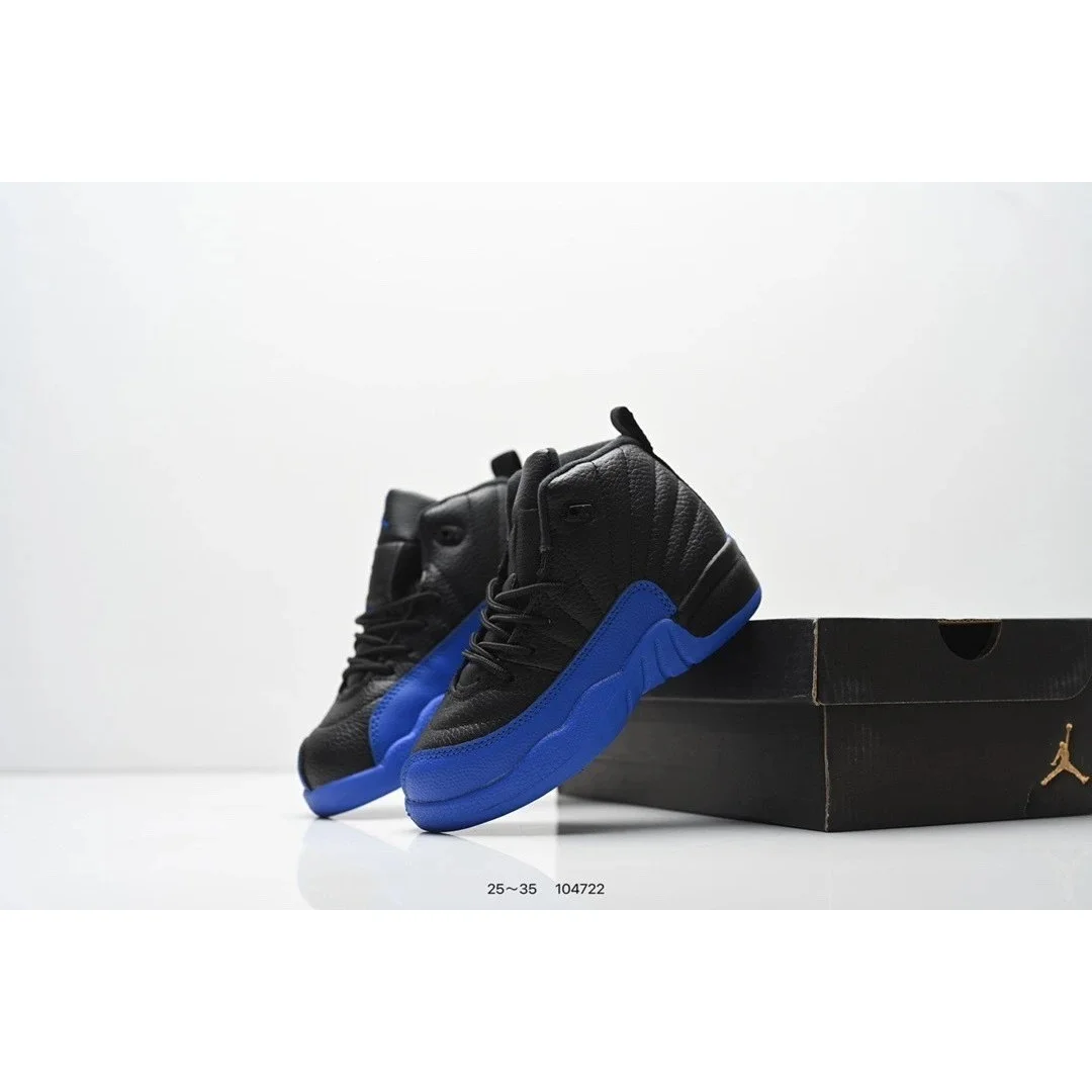 Jordan Air Jordan Air Jordan 12 Low '07 Black/Blue Sneakers Blue - 1