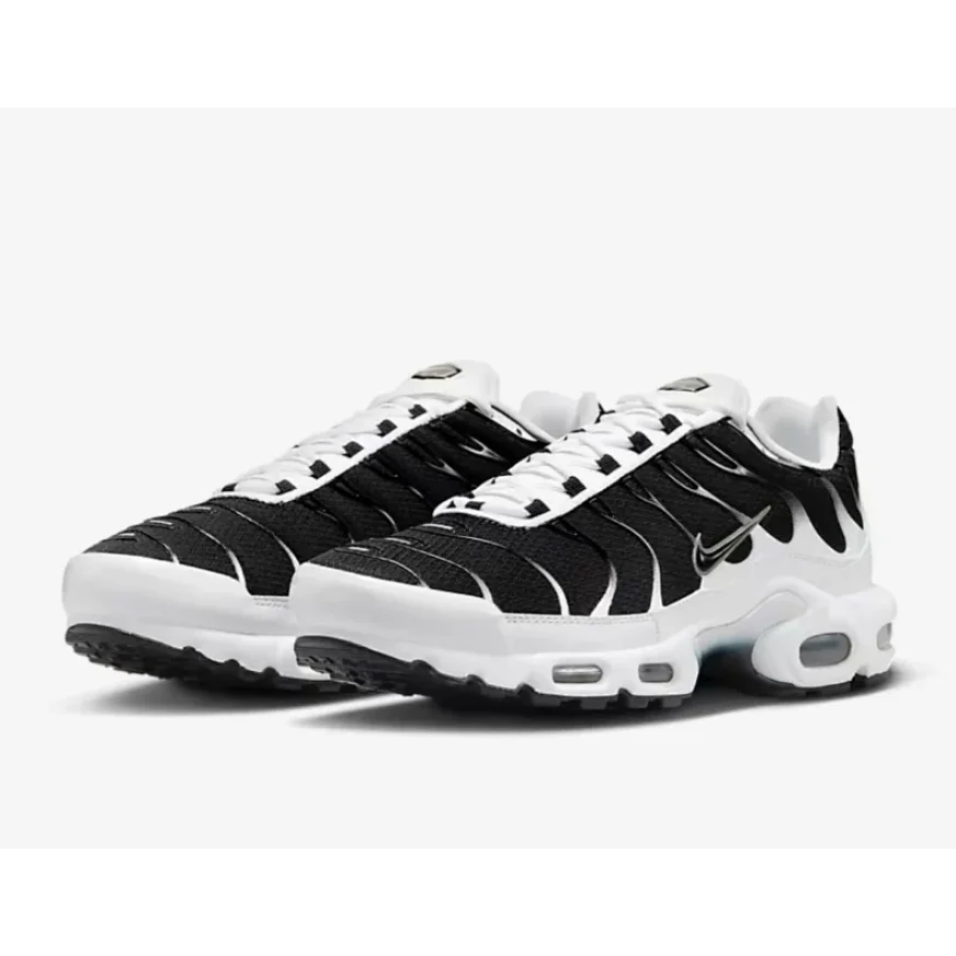 Nike Nike Air Max Plus Triple Black Sneakers Black - 1