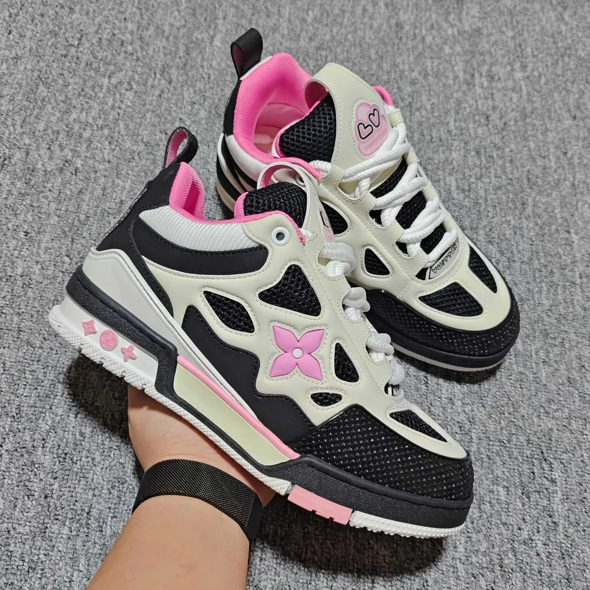 Louis Vuitton LV Trainer Pink/Black Sneakers