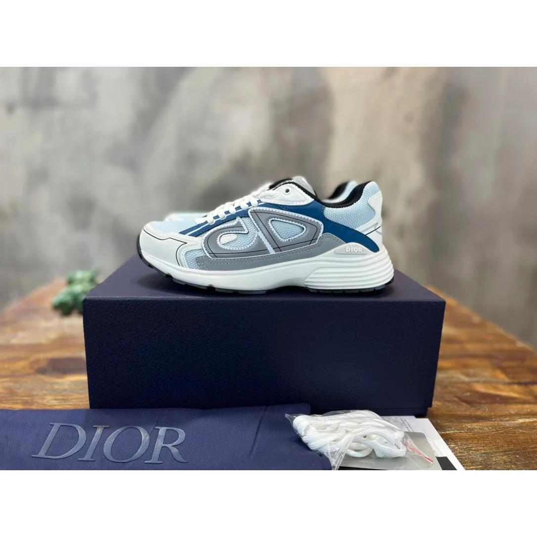 Dior Dior Book Tote B-10 Sneakers