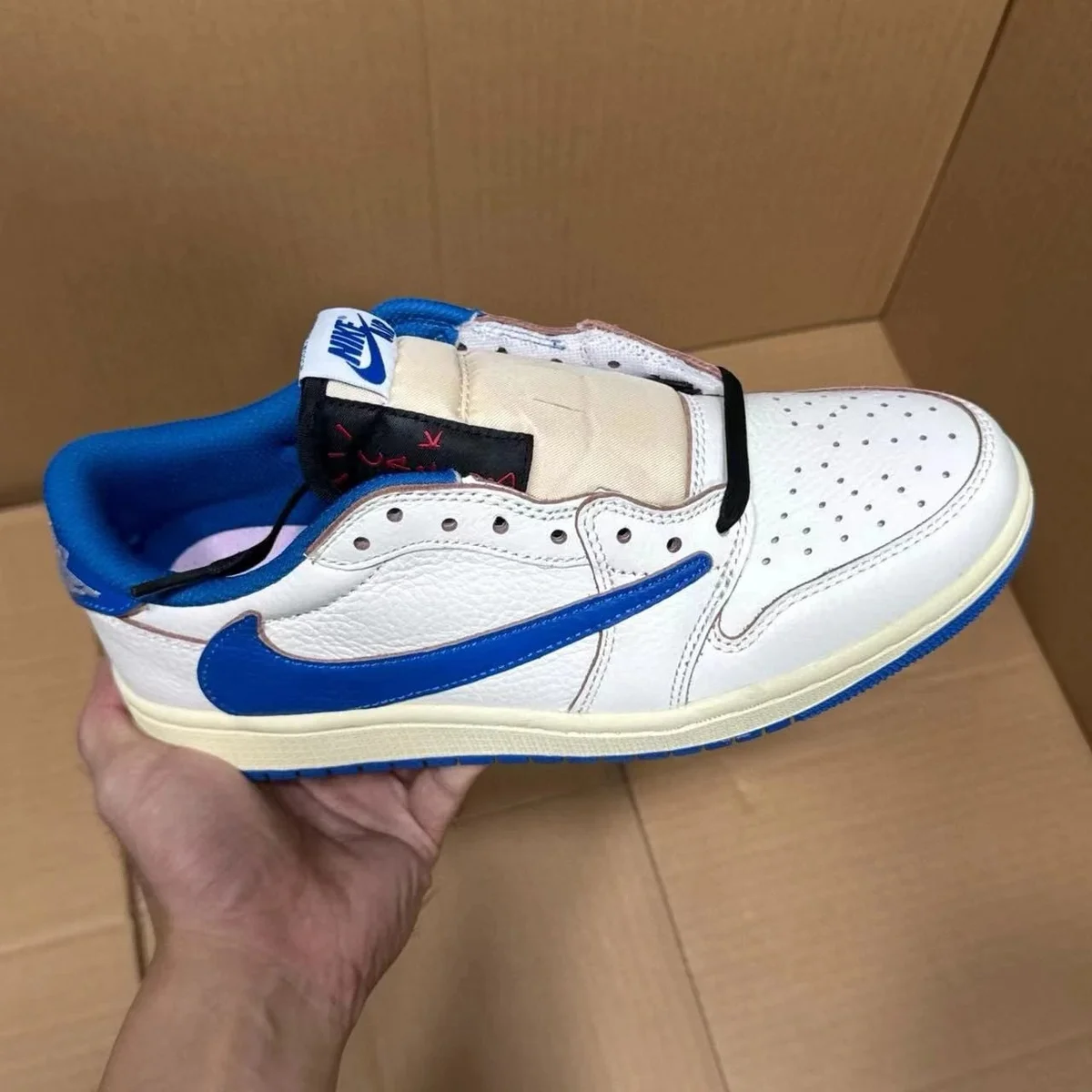 Nike Air Jordan 1 Low '07 Sail/University Blue Sneakers