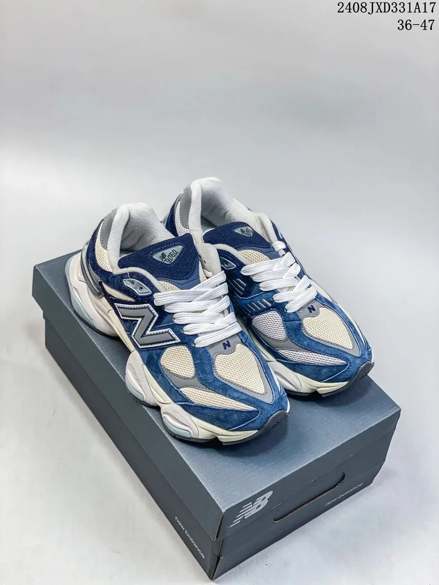 New Balance 900 'Navy/White' Sneakers