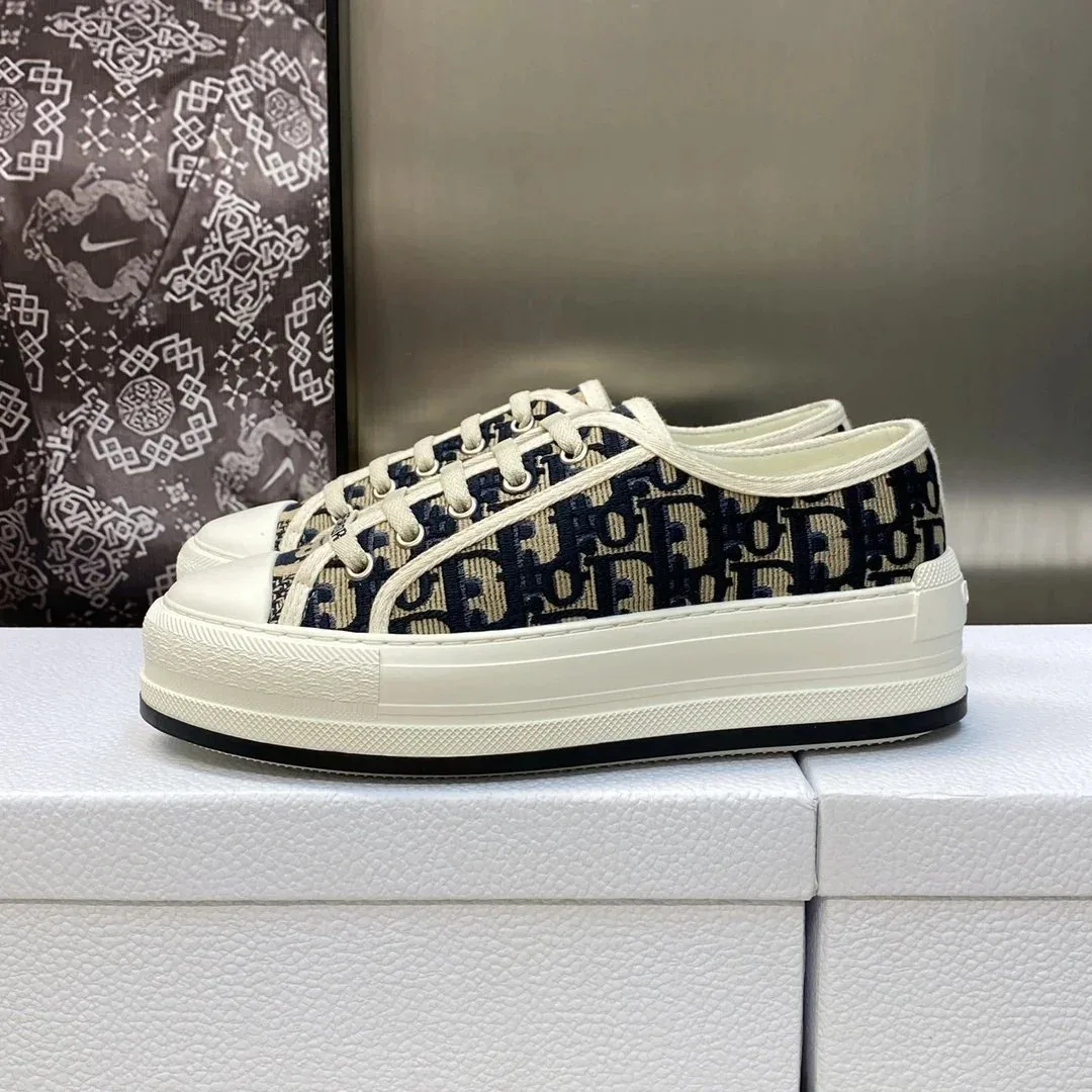 Dior Lady Dior Beige/Black Sneakers