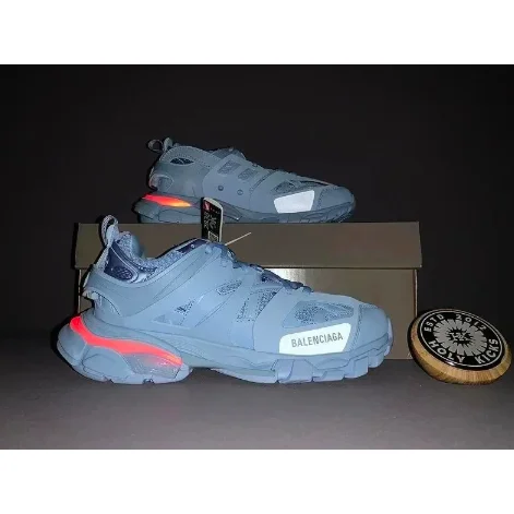 Balenciaga Track.3.0 Triple S 39 LED Light Sneakers
