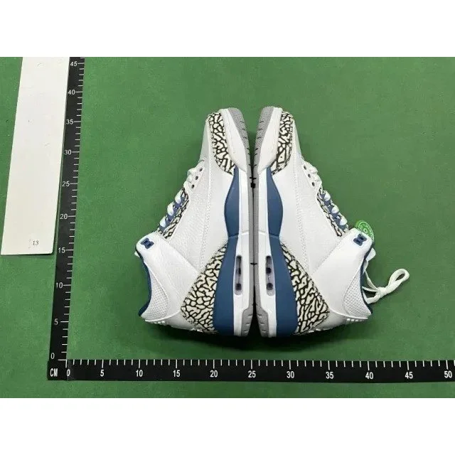 Nike Air Jordan 3 Sail/University Blue Sneakers