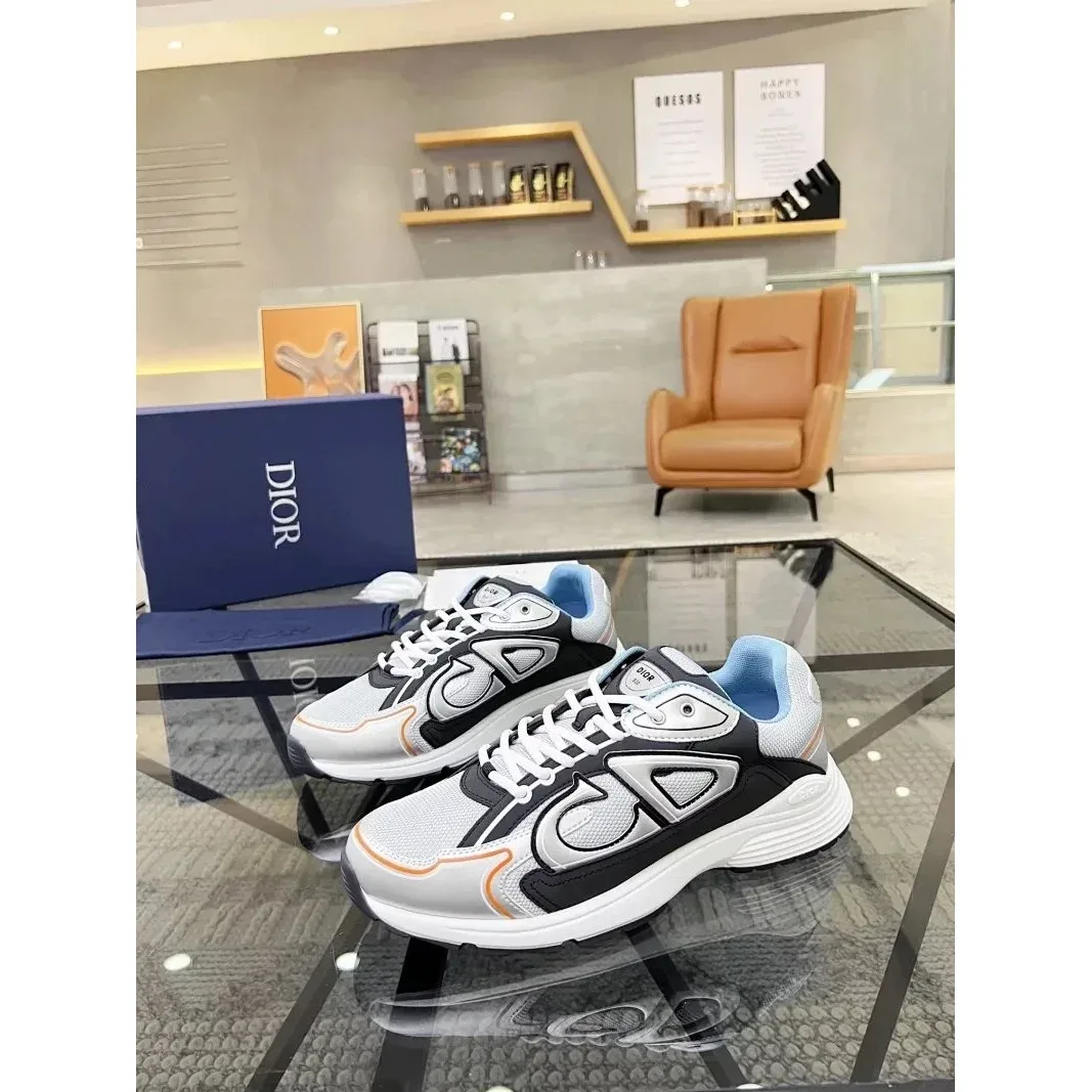 Dior Dior Book Tote White/Black Sneakers