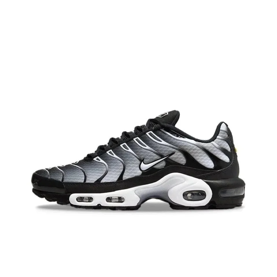 Nike Air Max Tuned Air Triple Black Sneakers