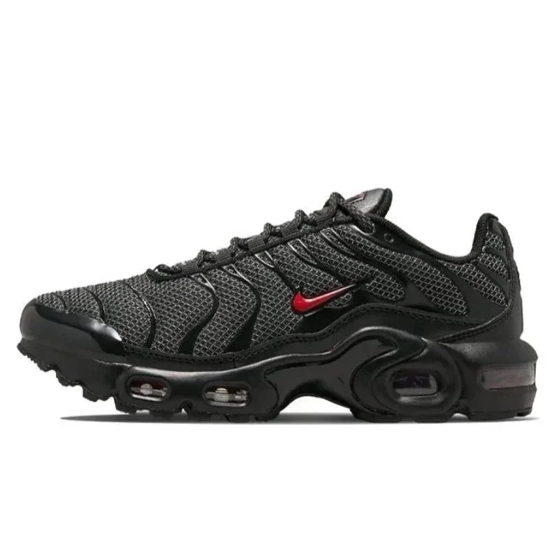 Nike Air Max Plus Triple Black Red Sneakers