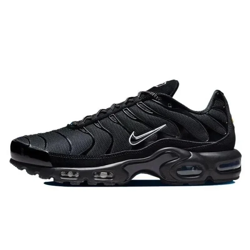 Nike Air Max Tuned Air Triple Black Sneakers