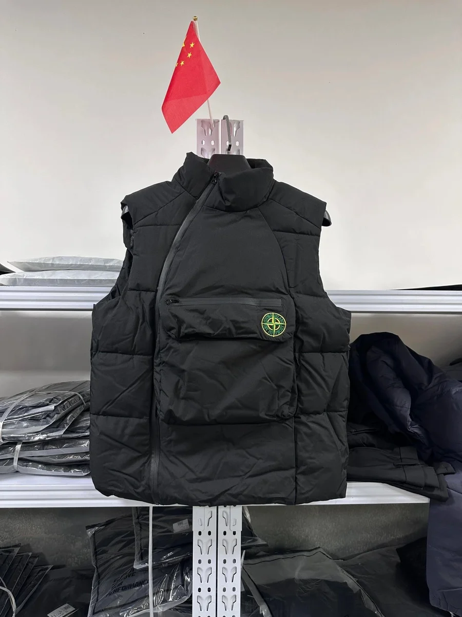 Stone Island 68-15 Black Puffer Vest