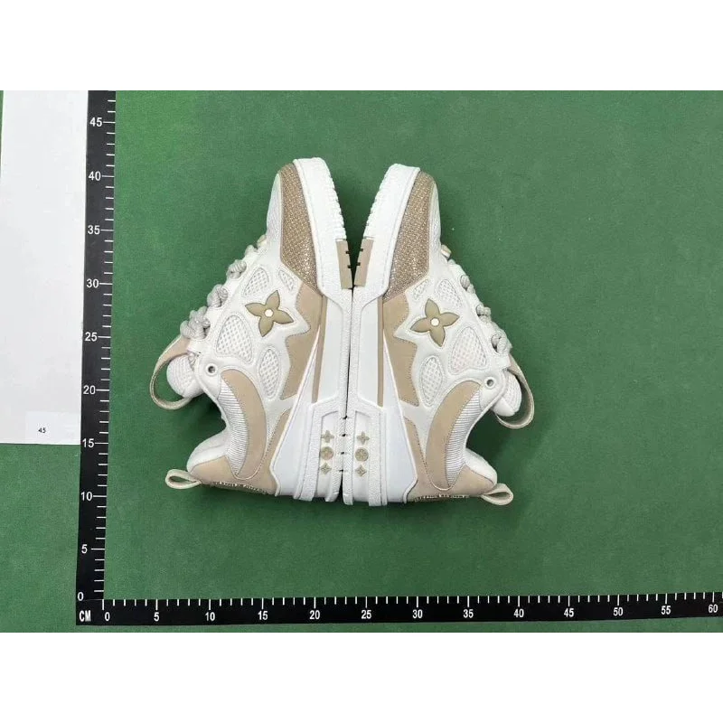 Louis Vuitton Tabi White & Beige Sneakers