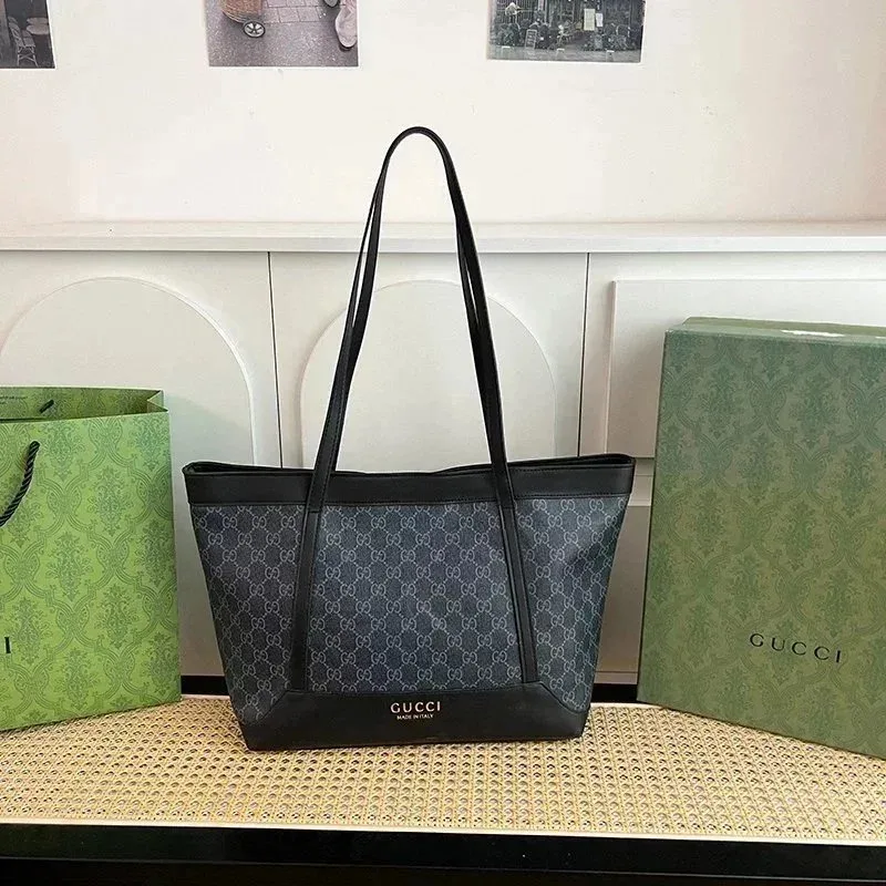 Gucci GG Supreme Black Tote Bag