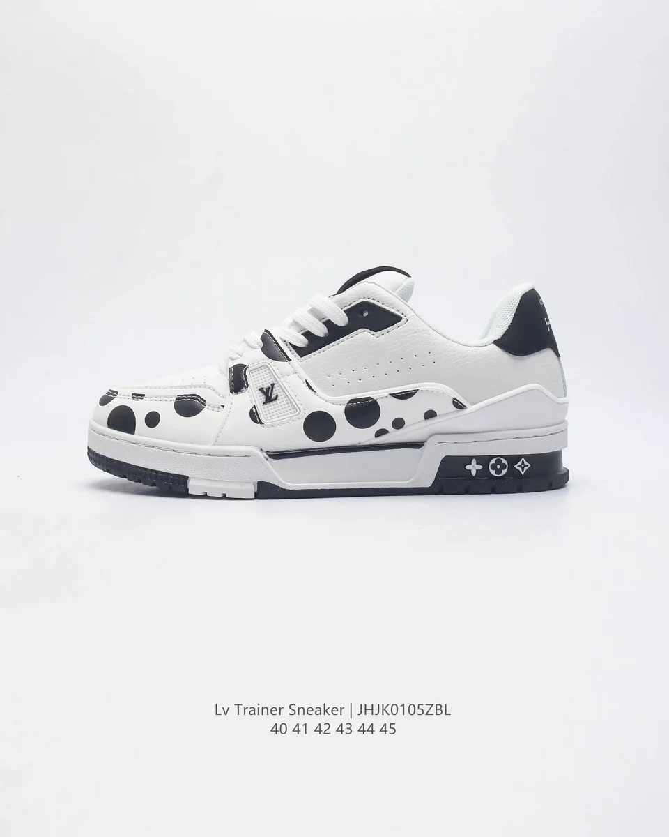 Louis Vuitton LV Trainer Sneaker White/Black