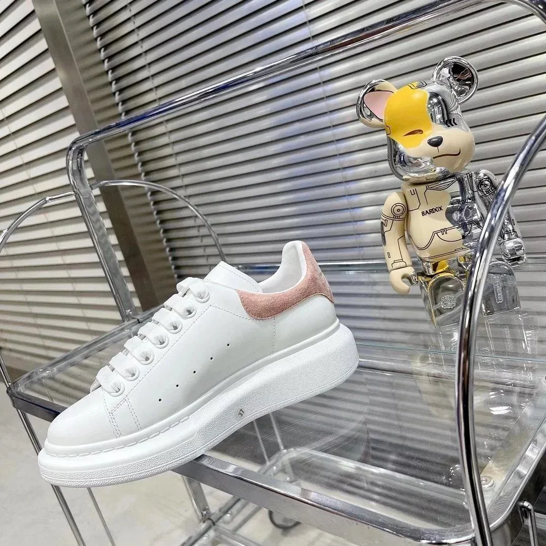 Alexander McQueen McQueen Oversized White/Pink Sneakers