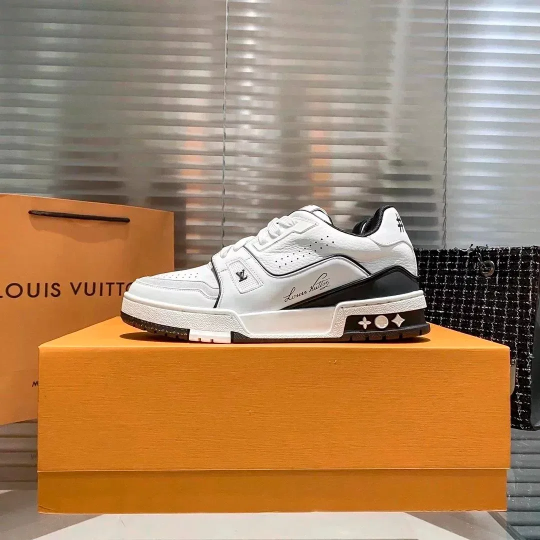 Louis Vuitton Tabi White Leather Sneakers