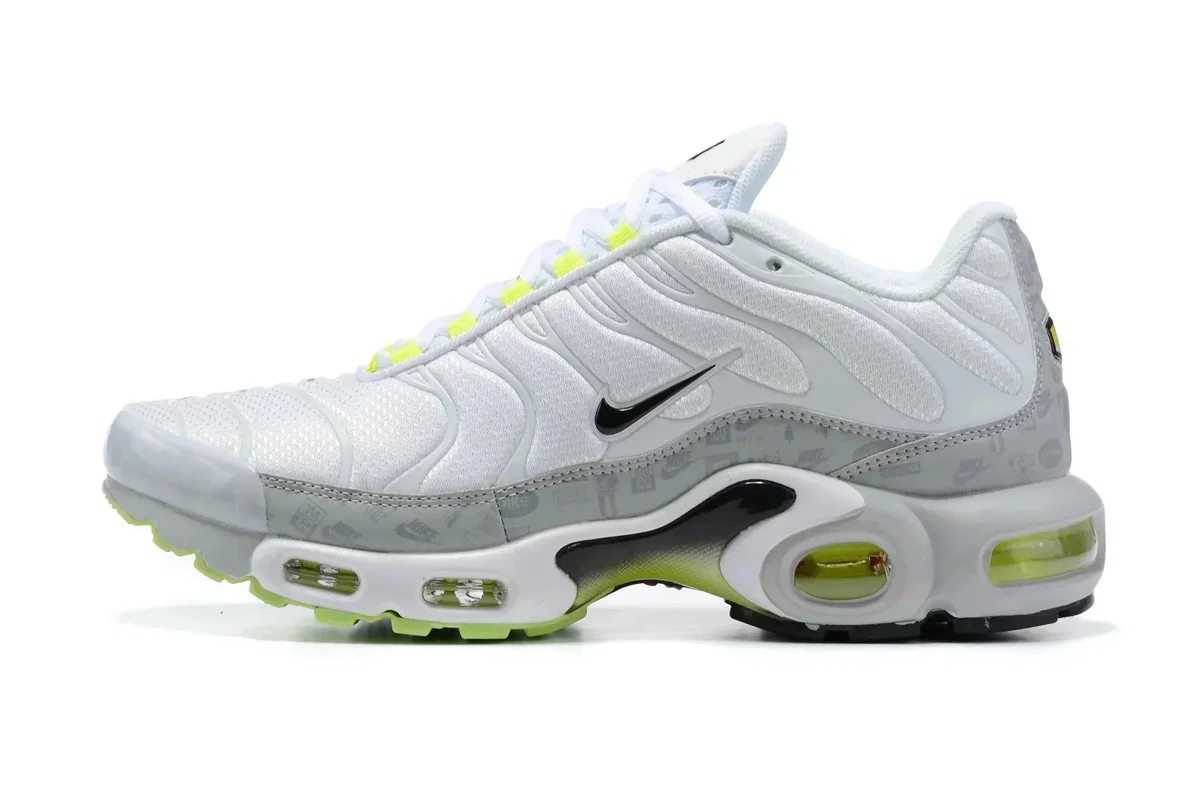 Nike Air Max Tuned Max Sail/University Red Sneakers