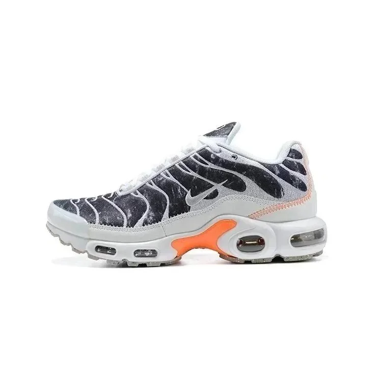 Nike Air Max Tuned Air Black/White Orange Sneakers
