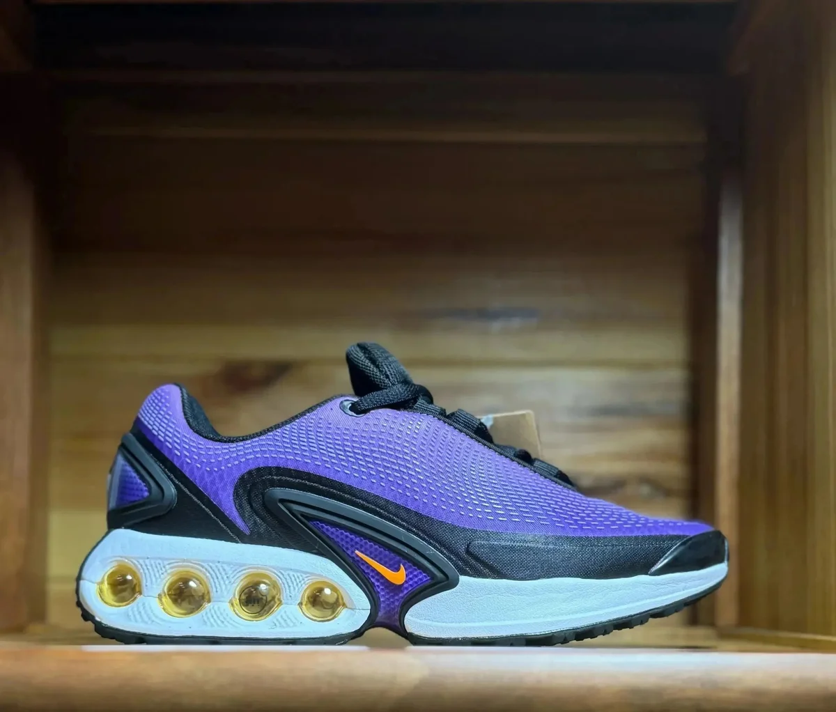 Nike Air Max Shox Purple Black Sneakers
