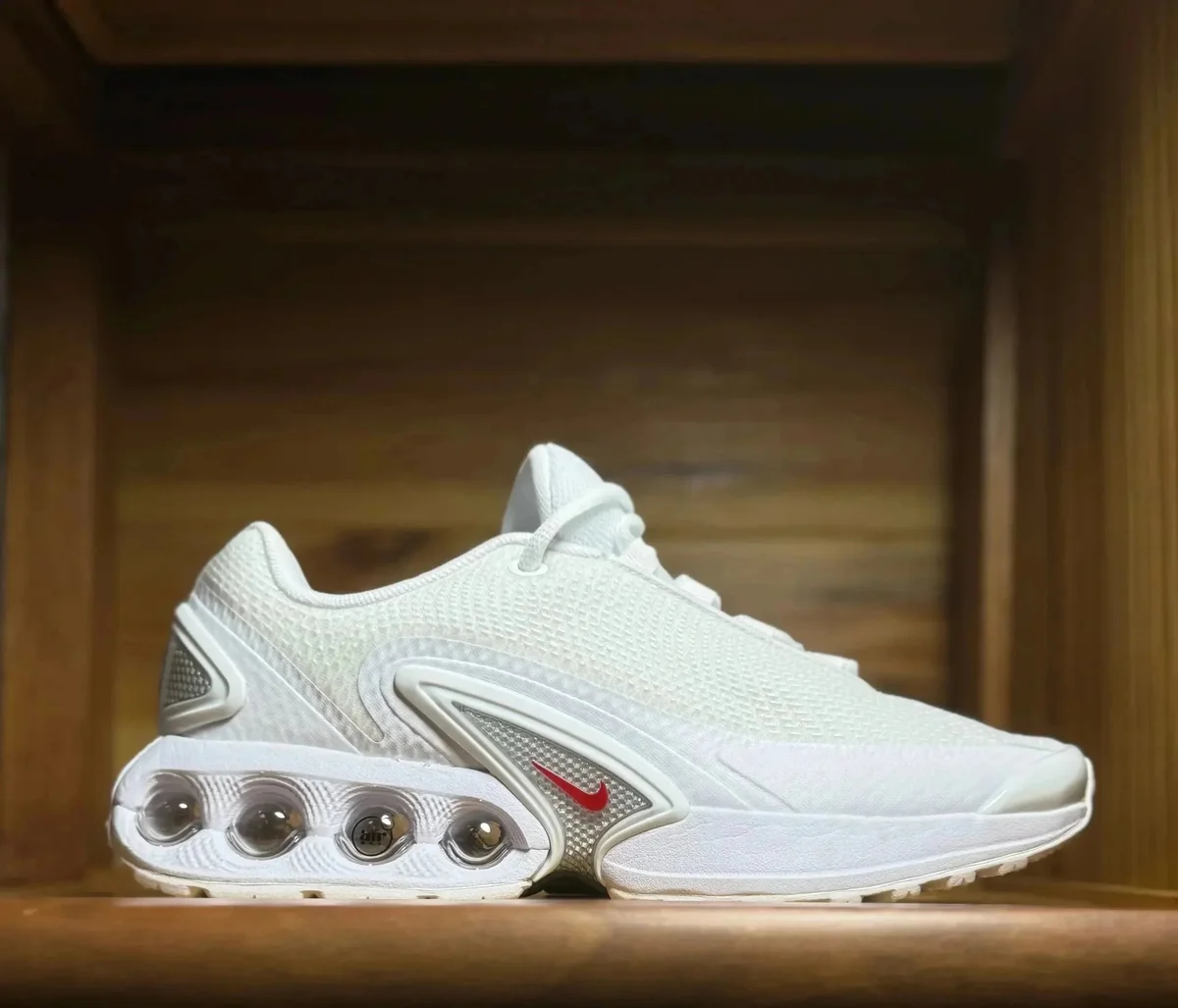 Nike Air Max 270 White Sail Sneakers