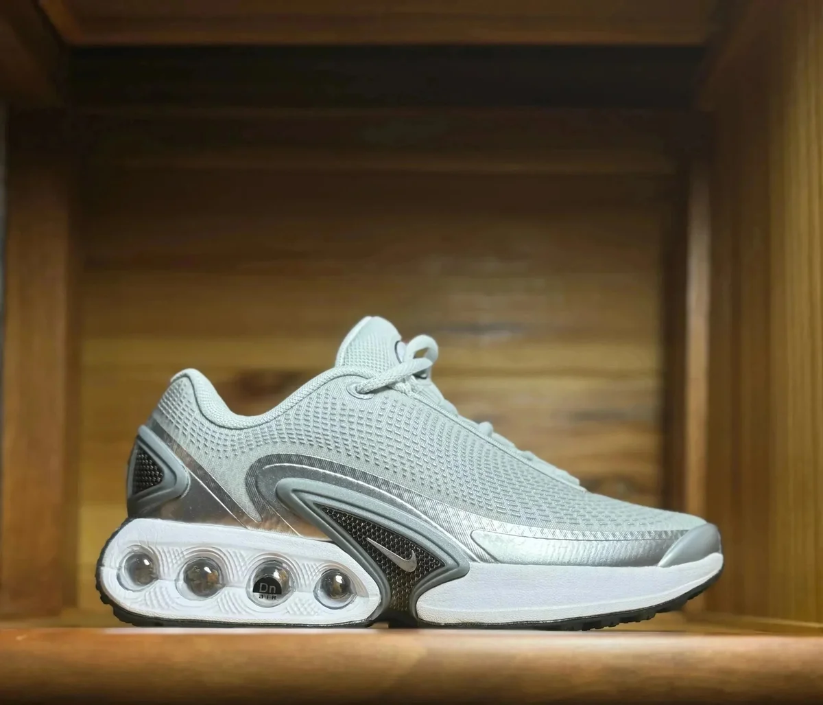 Nike Air Max Dn Air Light Grey Sneakers