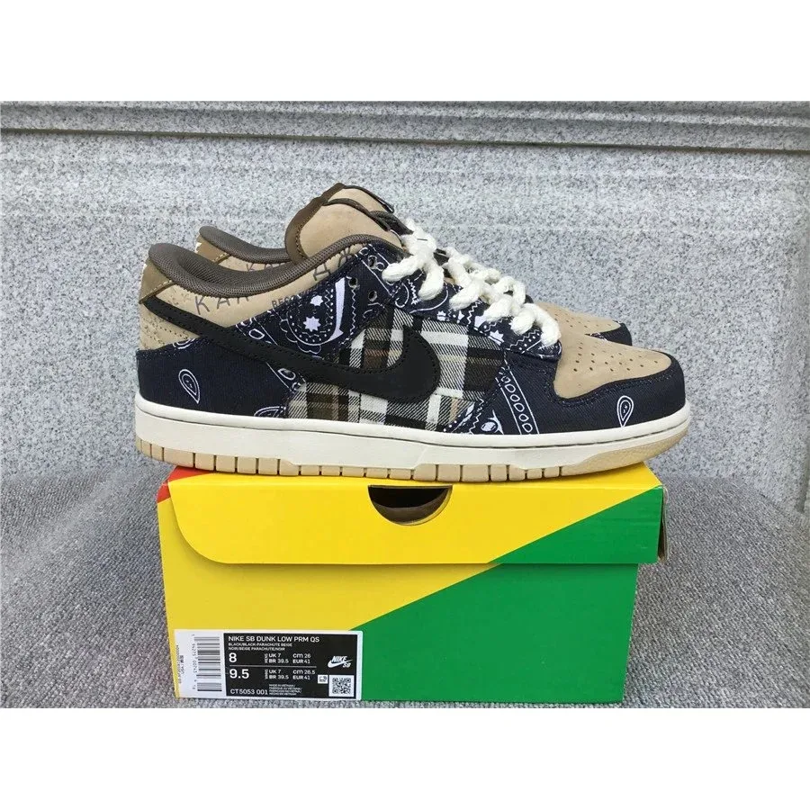 Nike SB Dunk Low PBRM QS Bandana Plaid Sneakers