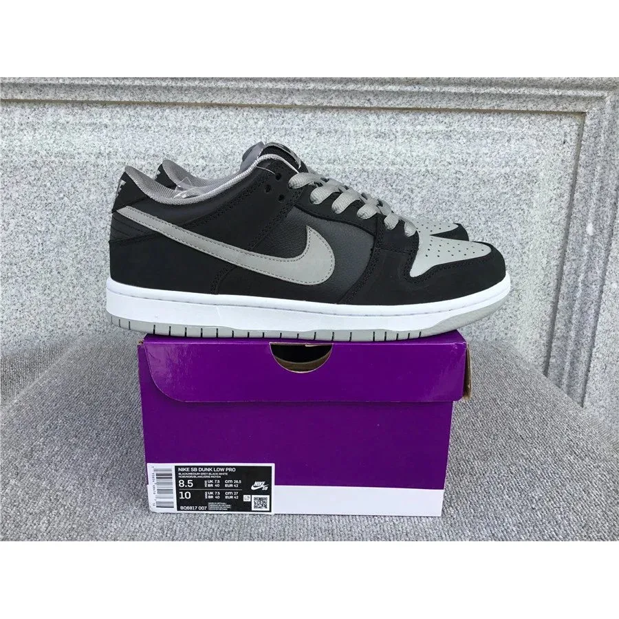 Nike SB Dunk Low Pro Black/Grey Sneakers