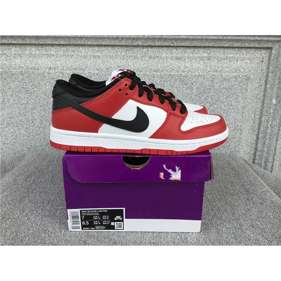 Nike SB Dunk Low Pro Chicago Bulls Red White Black Sneakers