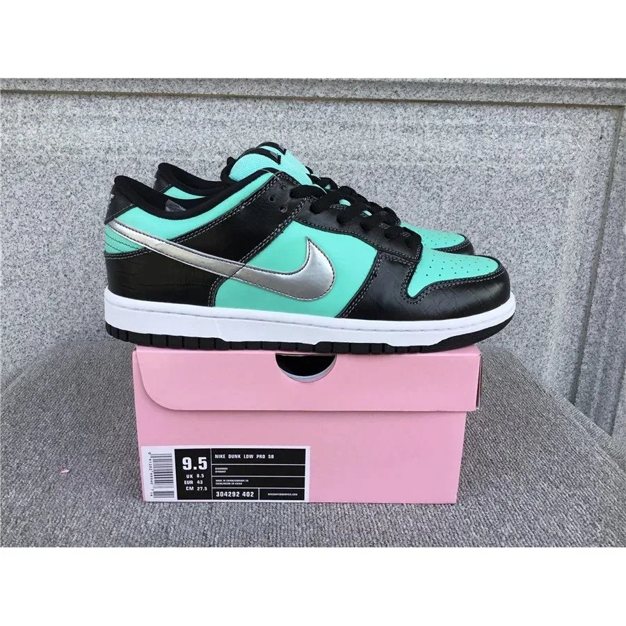 Nike Dunk Low SB Tiffany Blue Black Sneakers