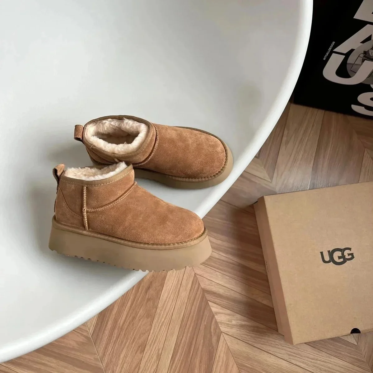 UGG Classic Short mini thick bottom 栗色 Boots