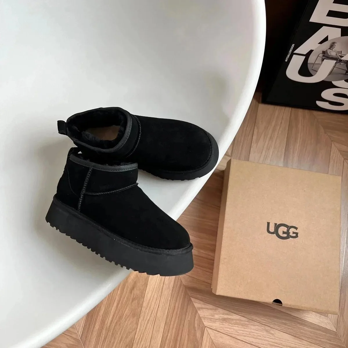 UGG Classic Short Black Snow Boots