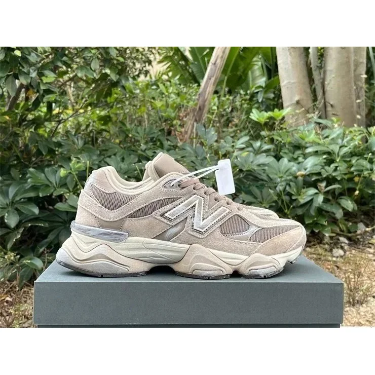New Balance 900 Fresh Foam Beige Sneakers