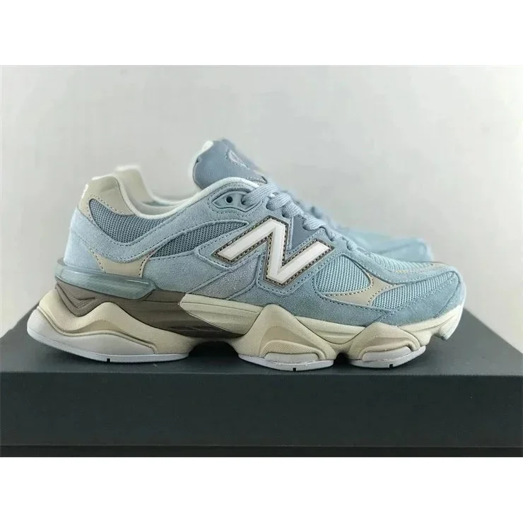 New Balance 900 MT1000 Light Blue Sneakers