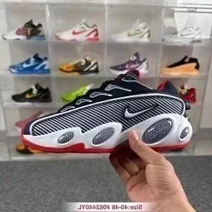 Nike Air Max 270 Black/White Sneakers