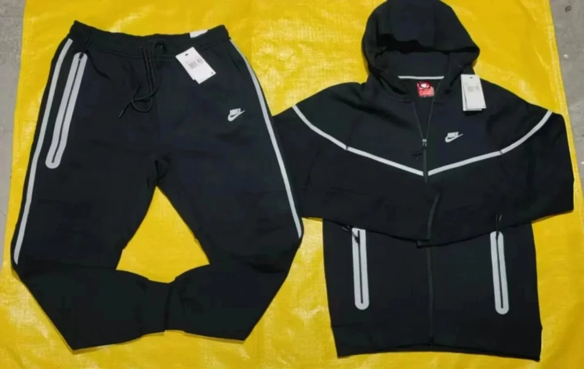 Nike Tech Fleece Black & White Tracksuit