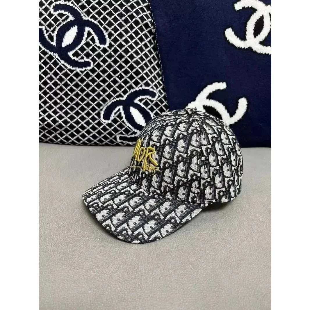 Dior Dior Book Tote Baseball Cap Black/White