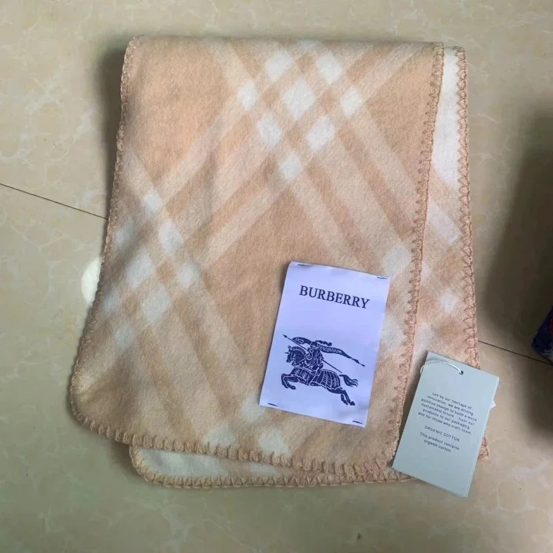 Burberry Classic Check Scarf Beige
