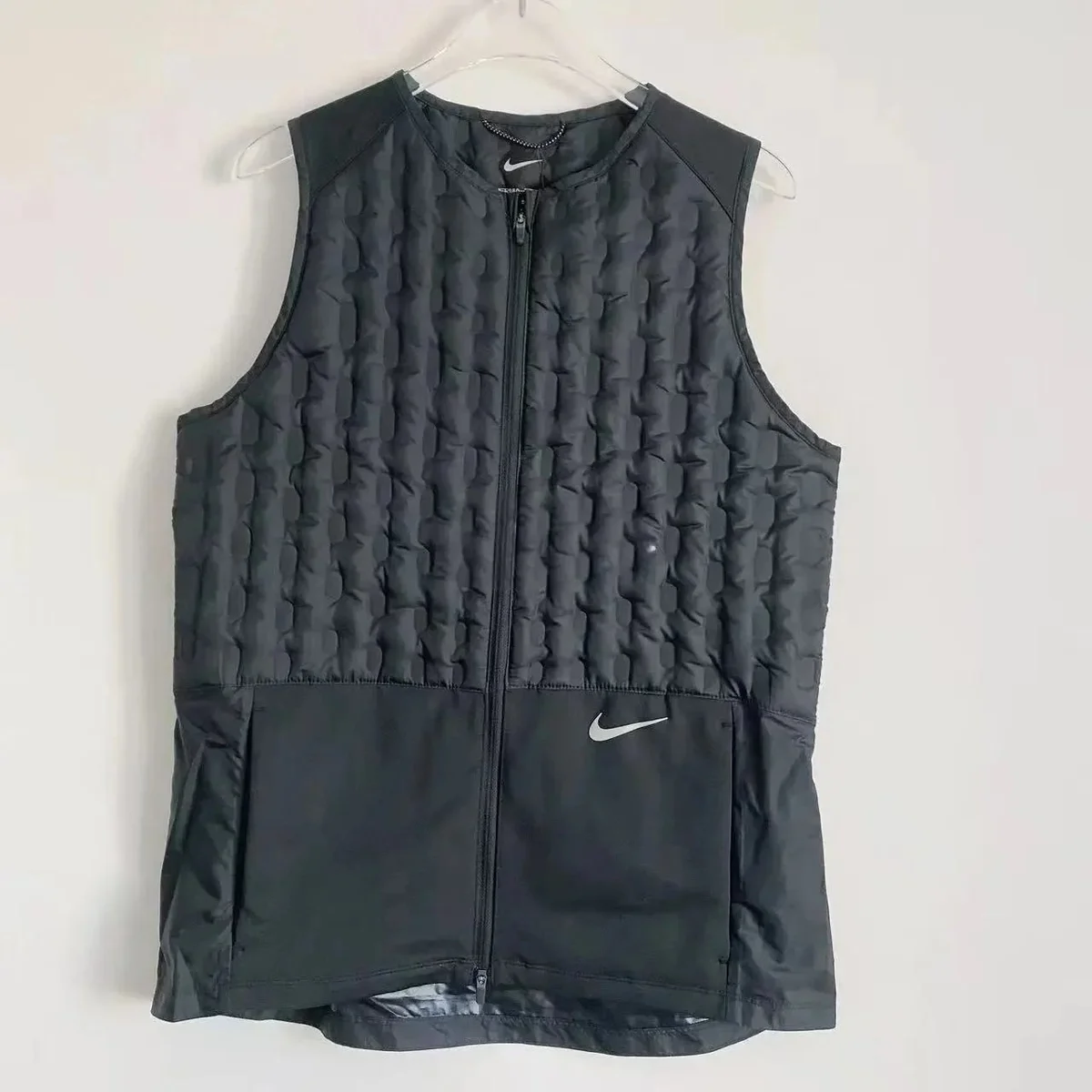 Nike Black Thermal Running Vest