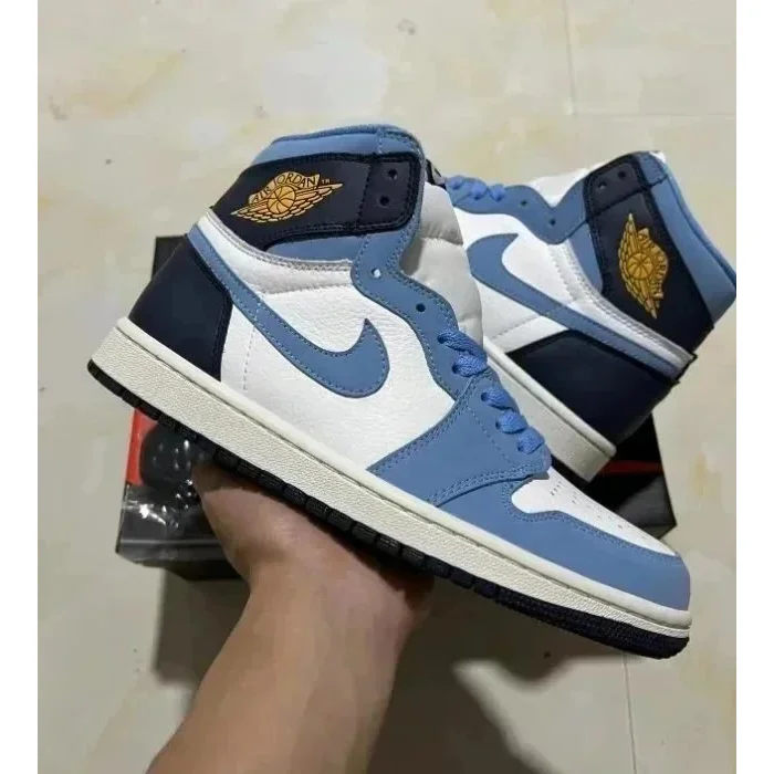 Nike Air Jordan 1 High Sail/University Blue Sneakers