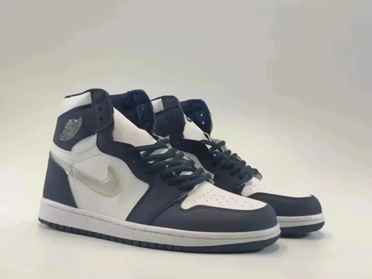 Nike Air Jordan 1 High Sail/University Red Sneakers