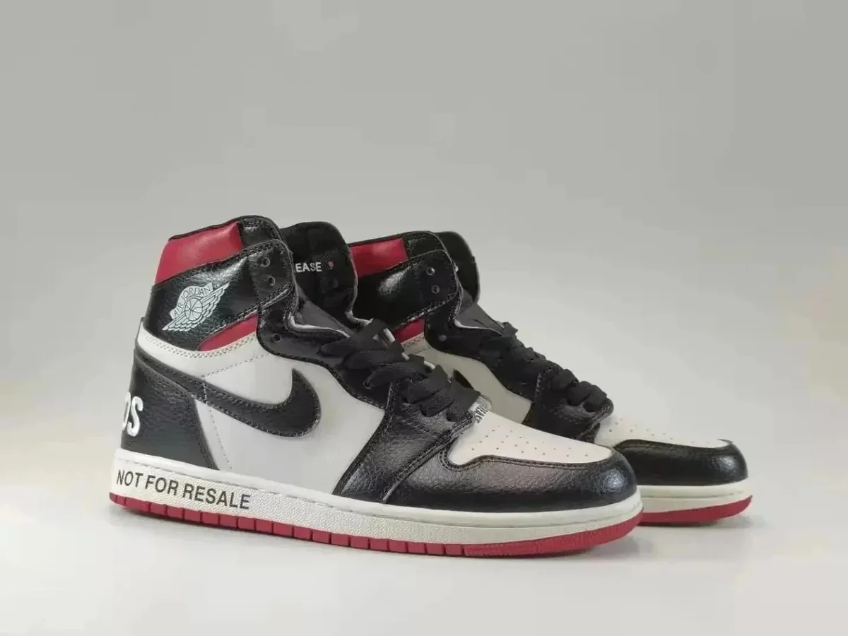 Nike Air Jordan 1 Black/White/Red Sneakers