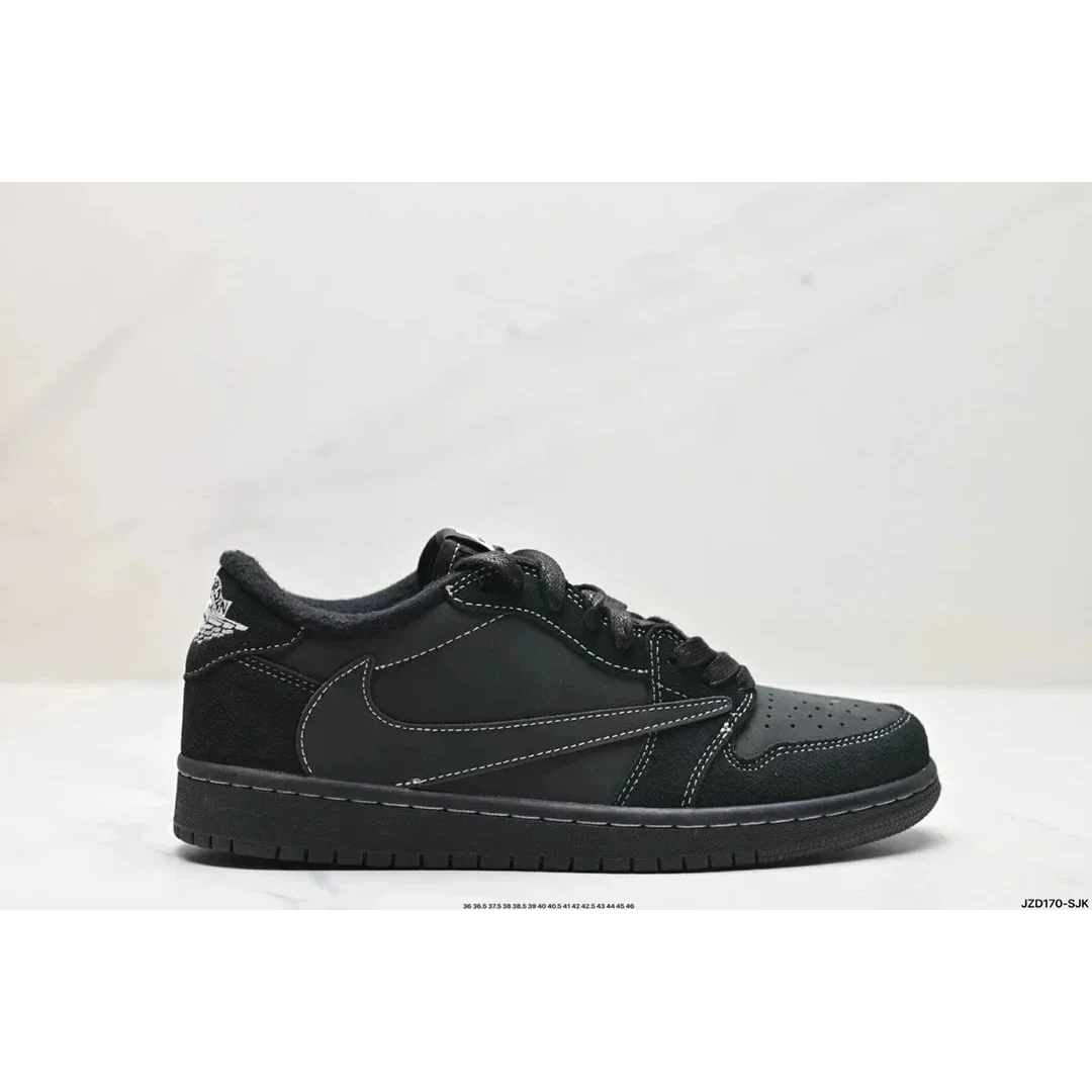 Nike Air Jordan 1 Low Triple Black Sneakers