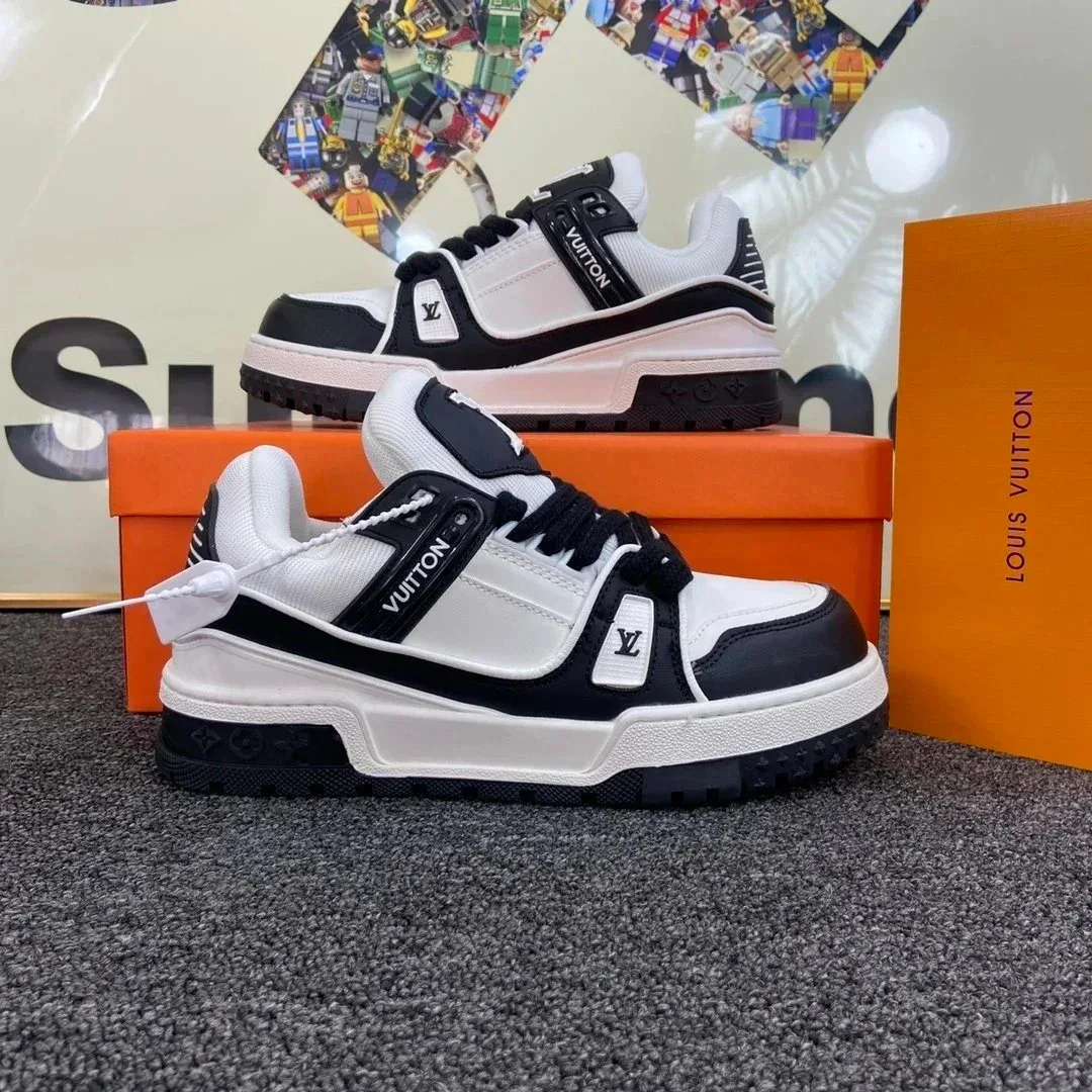Louis Vuitton LV Trainer Black & White Sneakers