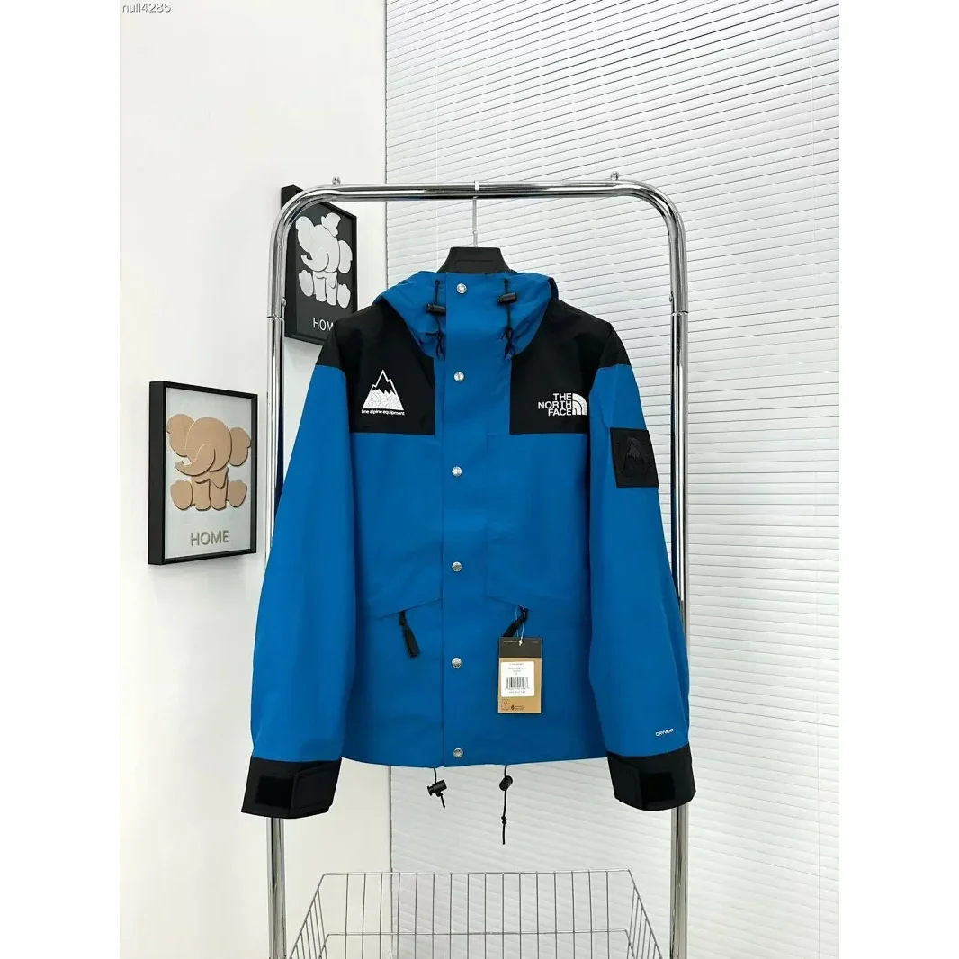 The North Face Nuptse 15 Blue Parka