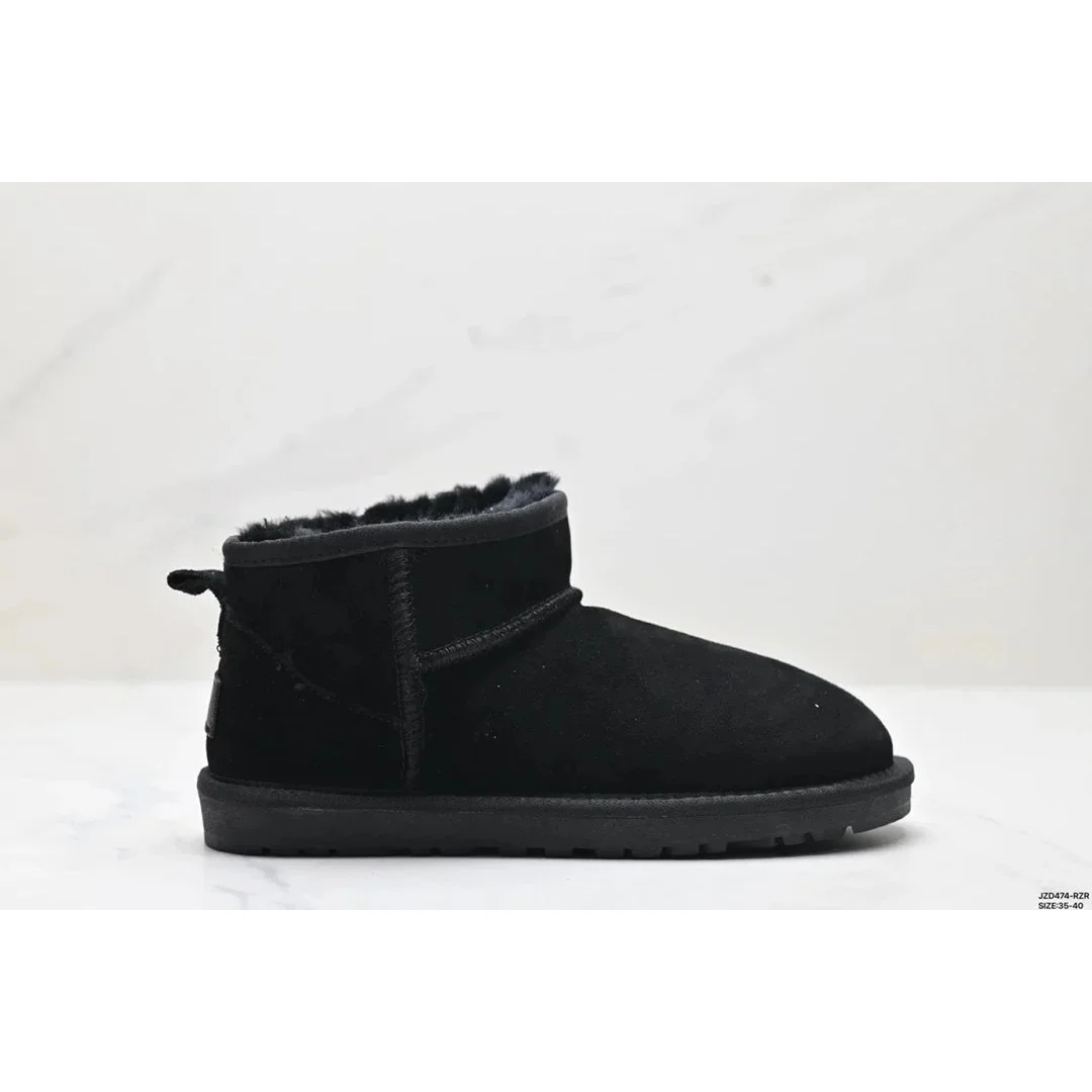 UGG Classic Short Black Boots