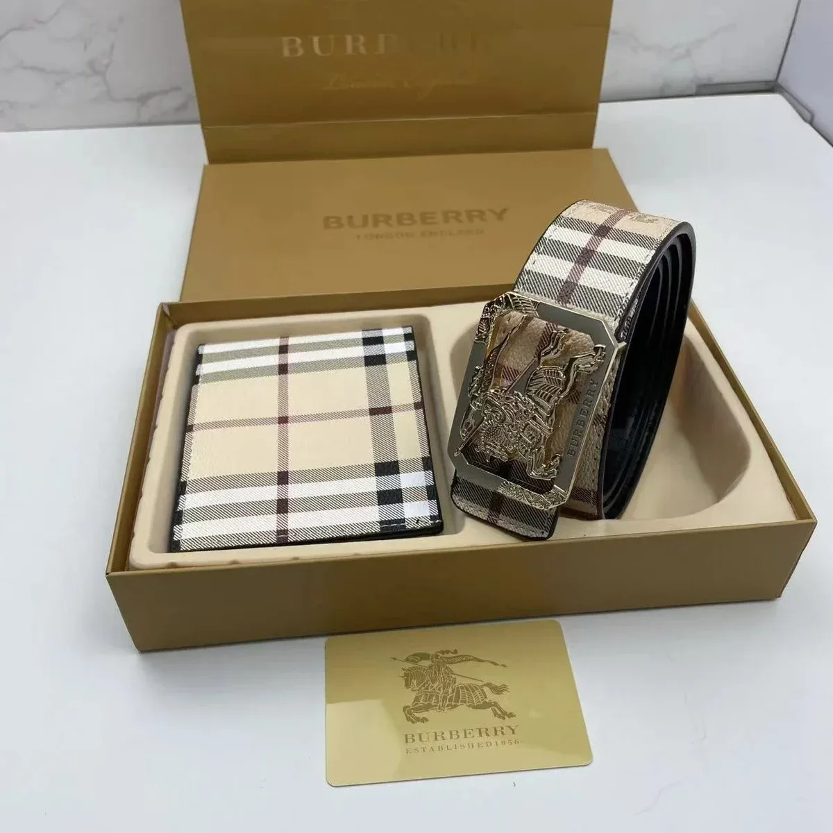 Burberry Nova Check Belt & Wallet Set in Beige