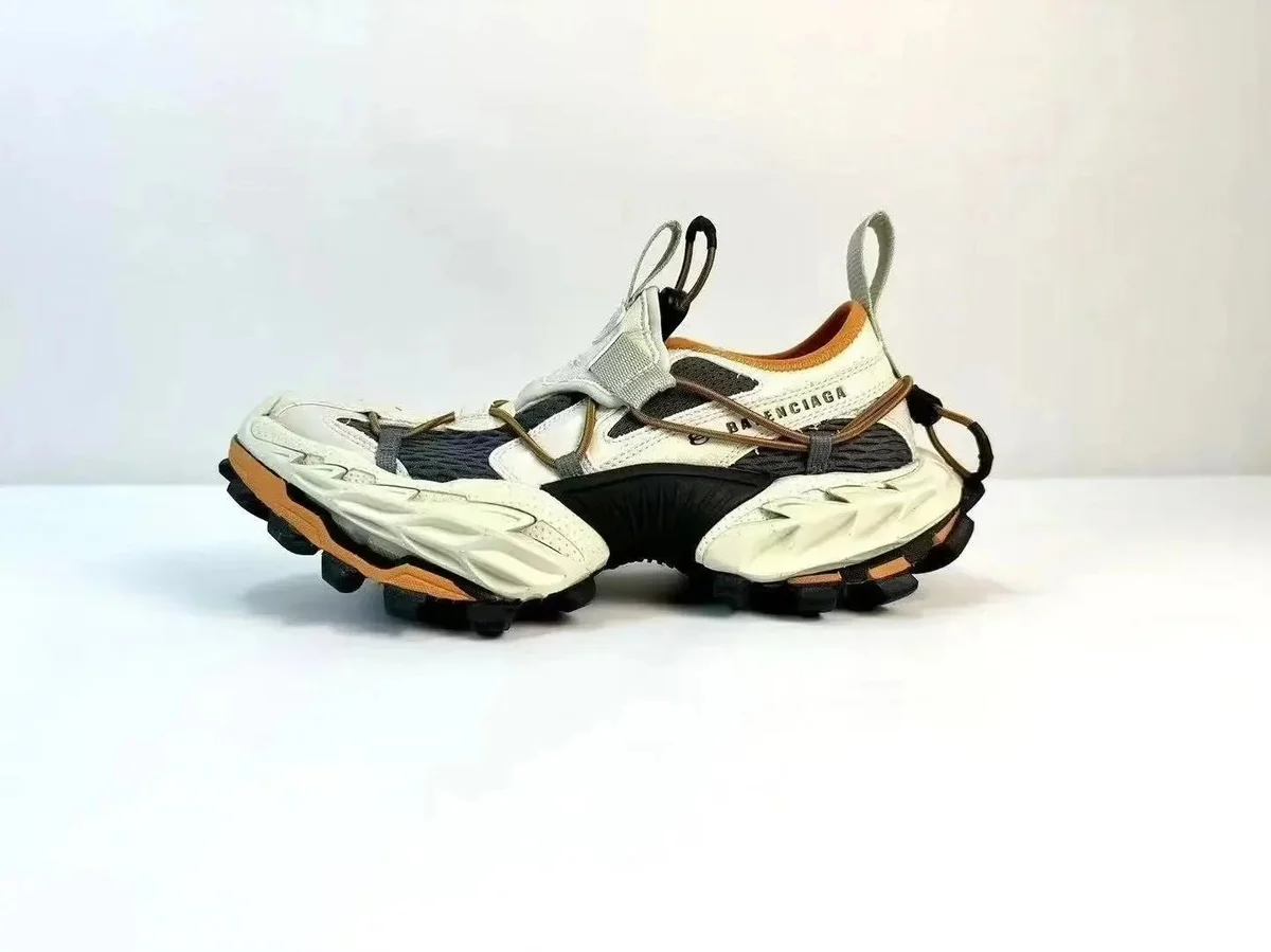Balenciaga 2024 新款 白色 Sneakers