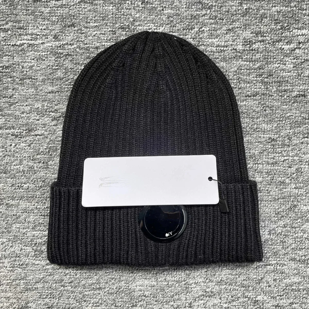 Beanie Black Solid Headwear