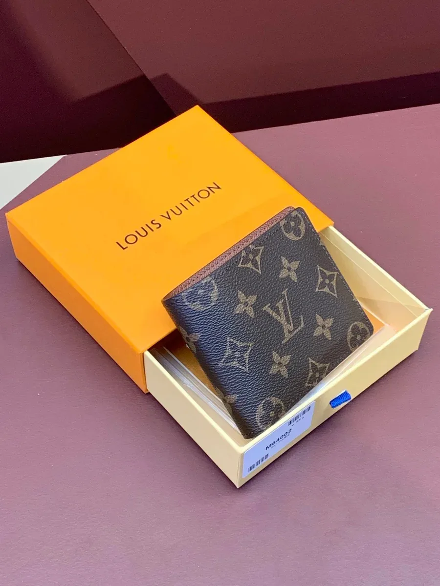 Louis Vuitton Monogram Classic Wallet
