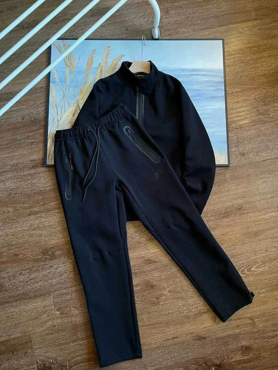 Nike Tech Fleece Black Tracksuit Set